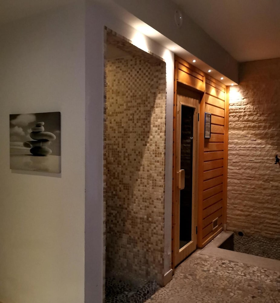 

Napoli - Trento - Hotel Relais Vecchio Maso