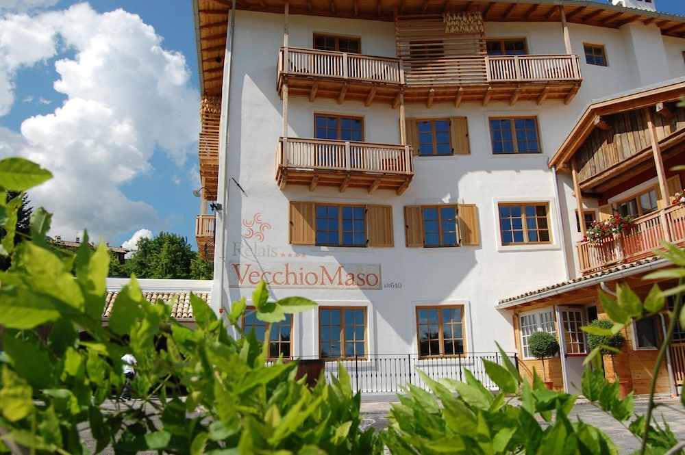 

Bari - Trento - Hotel Relais Vecchio Maso