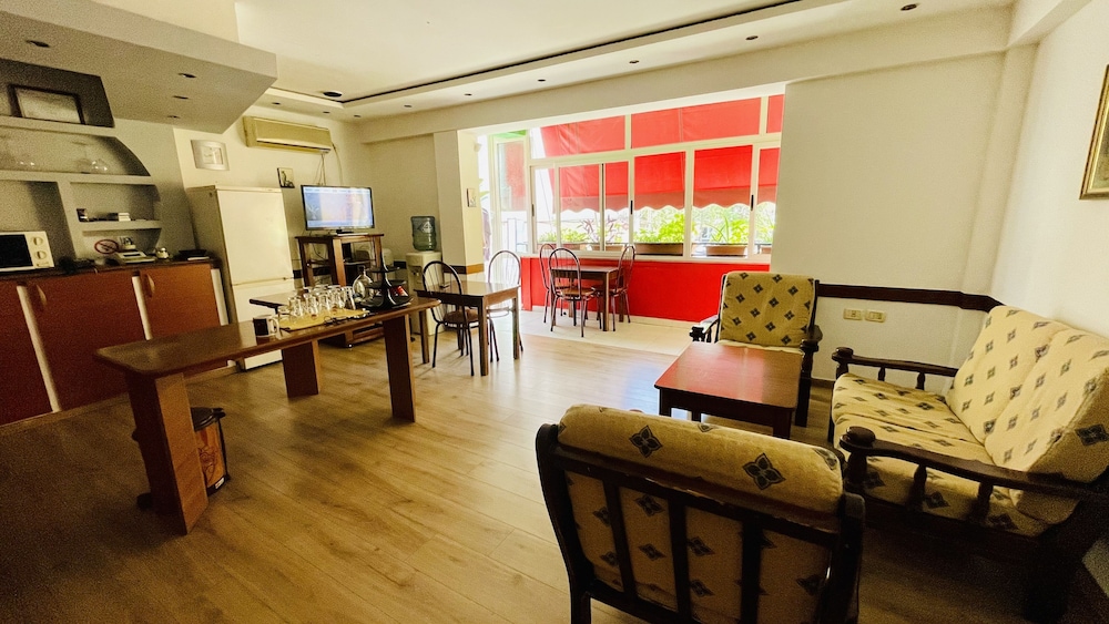

Verona - Tirana - Hotel Drinos