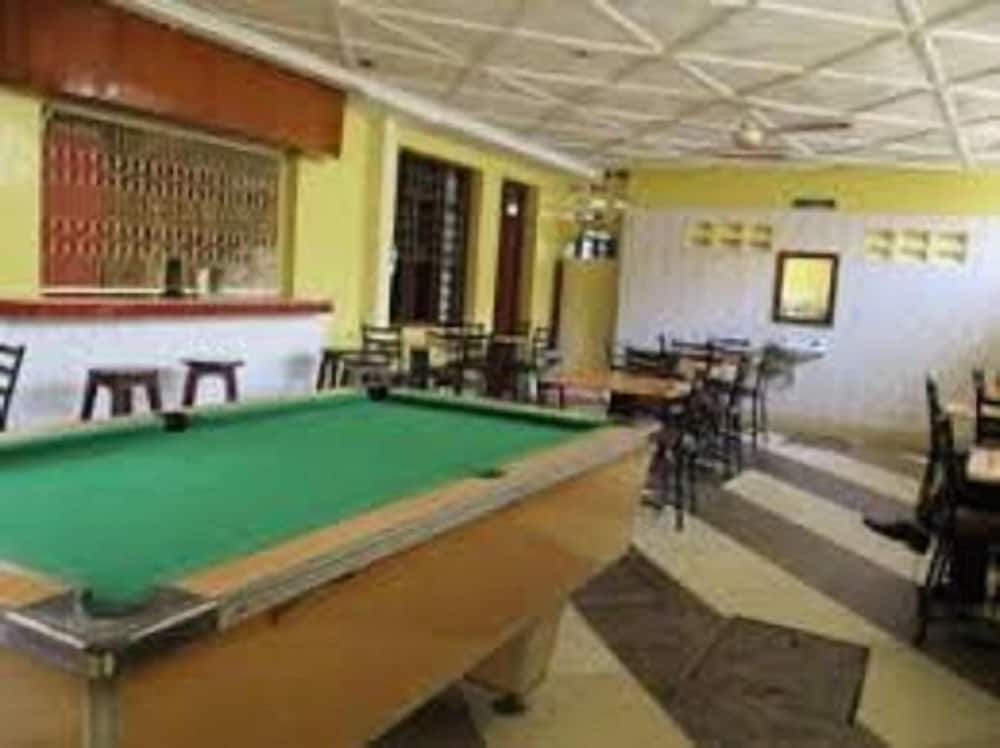 

Palermo - Mombasa - Ganjoni wananchi Hotel