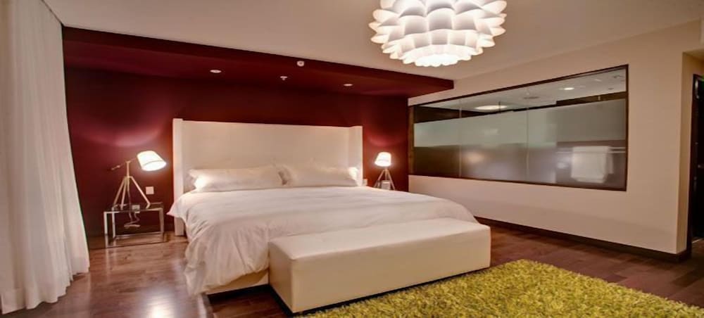

Bologna - Key Biscayne - Prime Hotel Miami