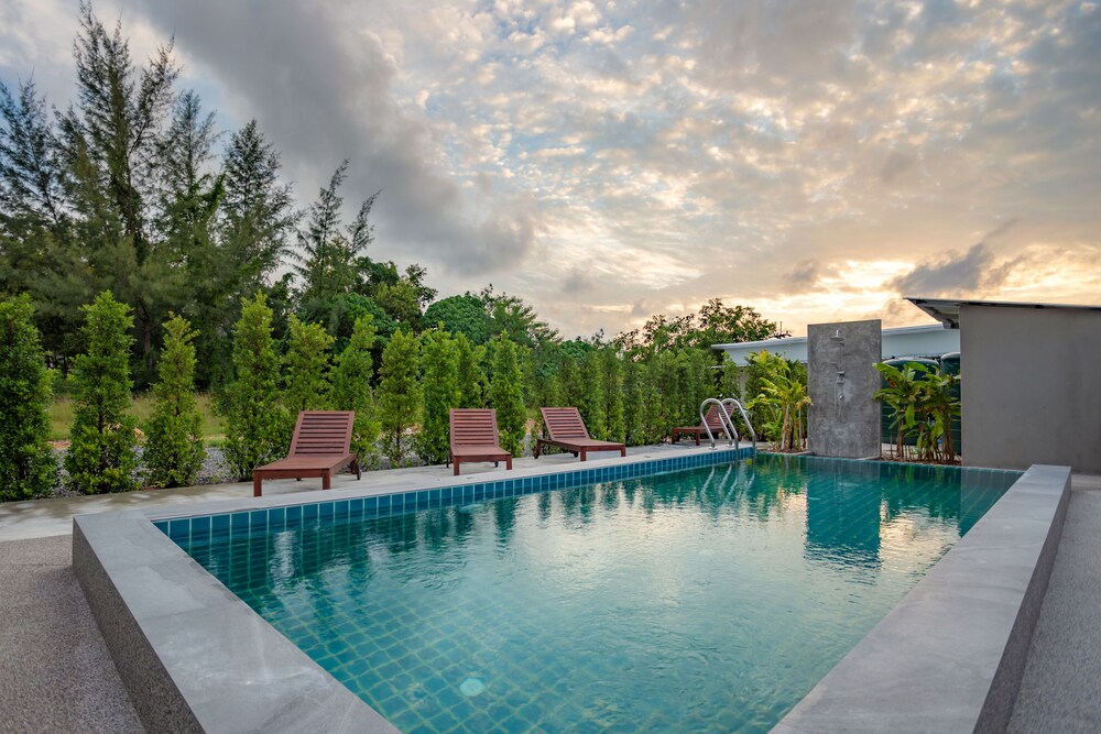 

Roma - Kamala Beach - Malinee Resort