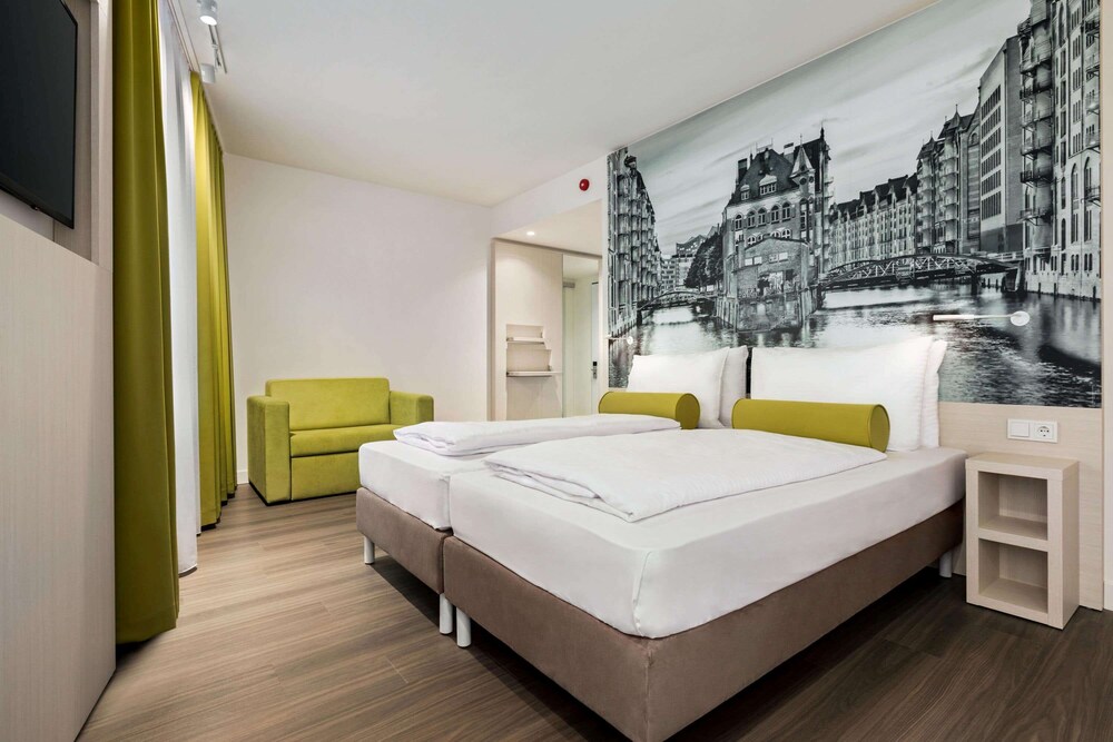 

Firenze - Amburgo - Super 8 by Wyndham Hamburg Mitte