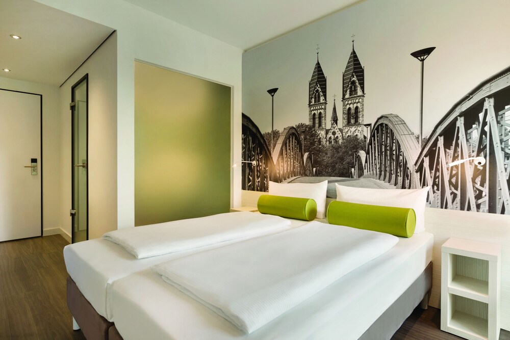 

Milano - Amburgo - Super 8 By Wyndham Hamburg Mitte