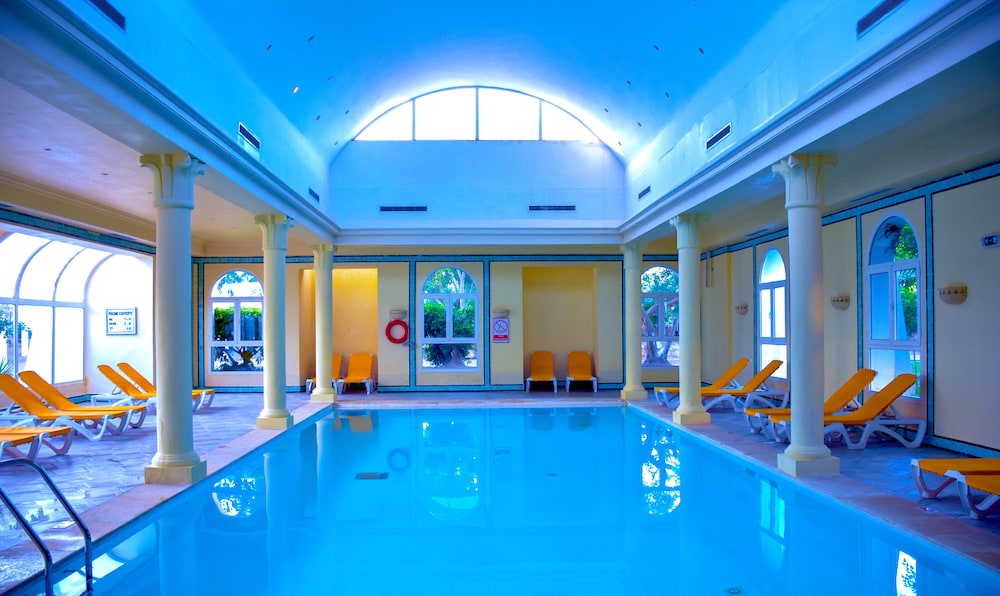 

Bologna - Taguermess - Royal Karthago Resort & Thalasso