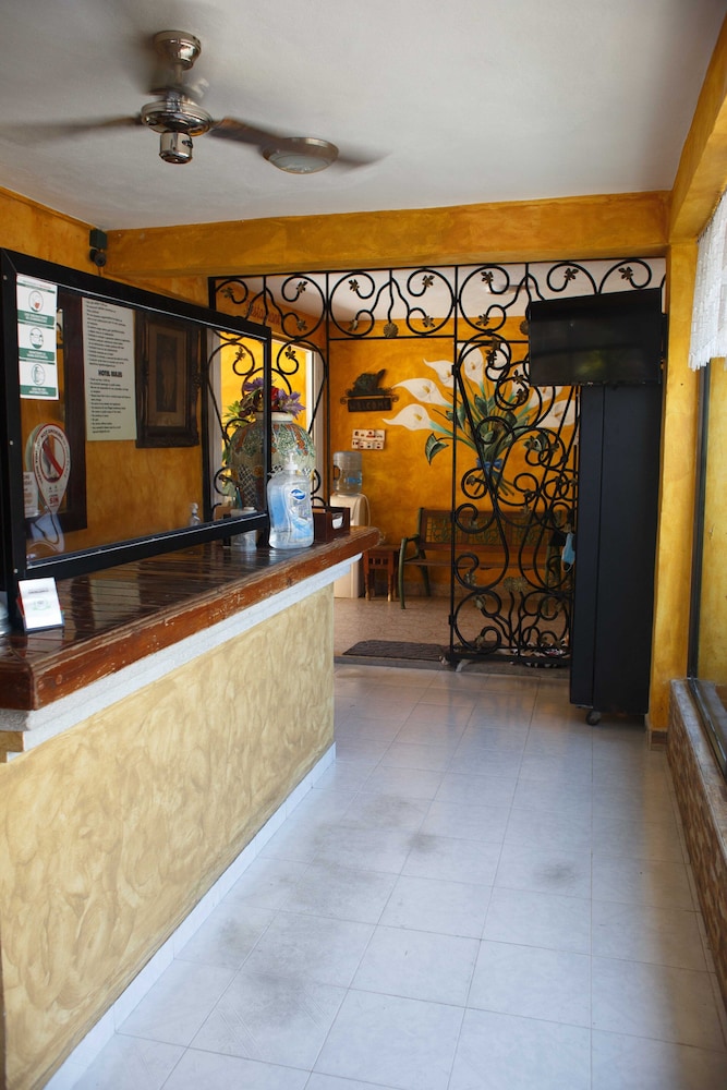 

Bari - Cozumel - Hotel La Casona Real