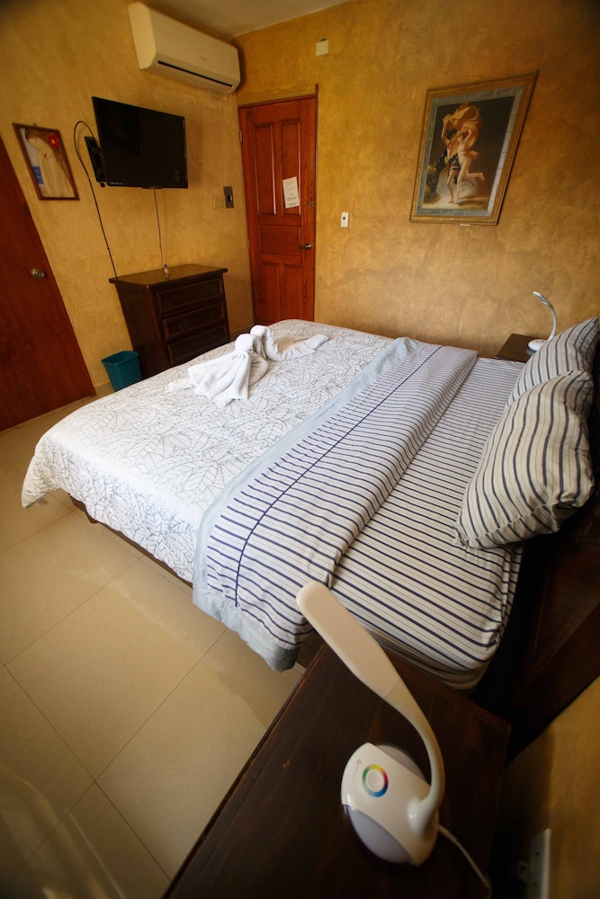 

Roma - Cozumel - Hotel La Casona Real