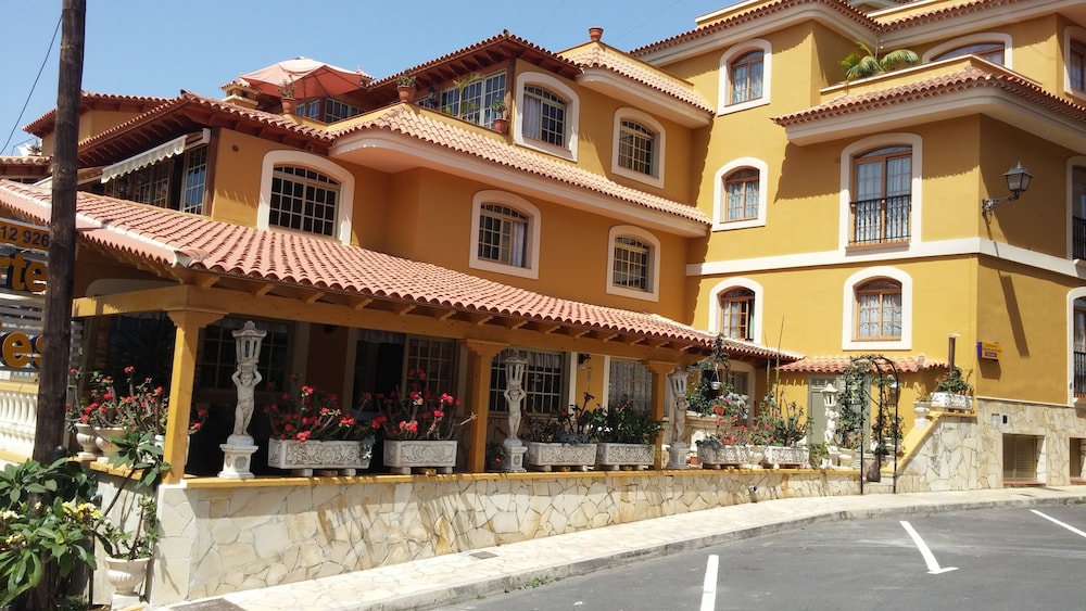 

Pisa - Icod de los Vinos - Apartamentos Estrella del Norte