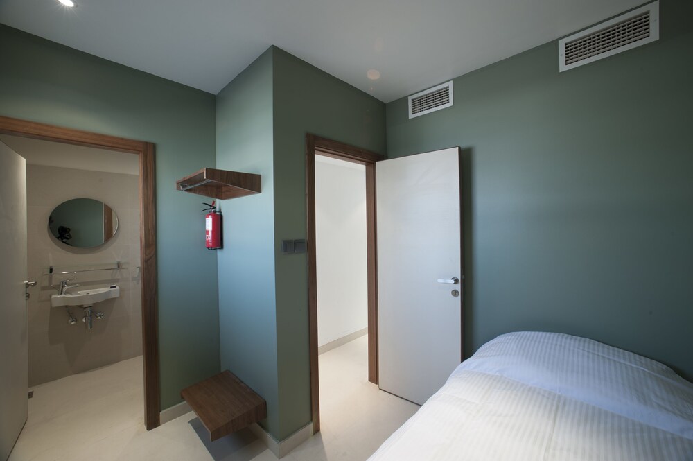 

Roma - Zallaq - AlBander Hotel & Resort