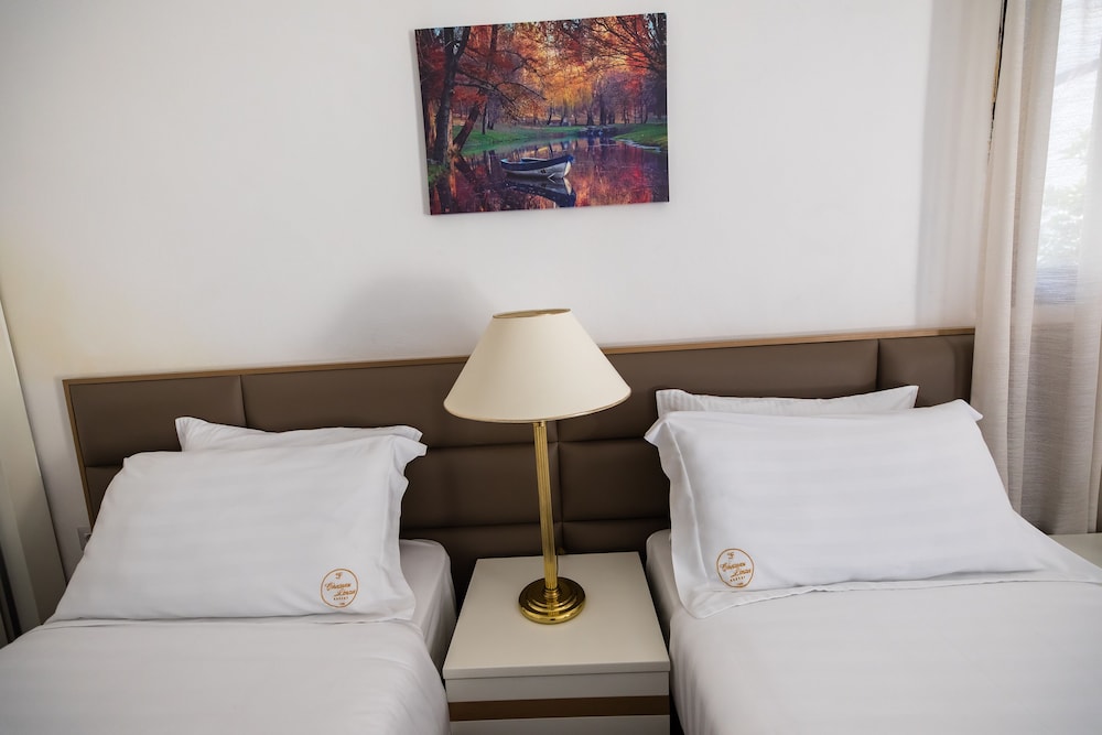 

Roma - Dajt - Chateau Linza Resort