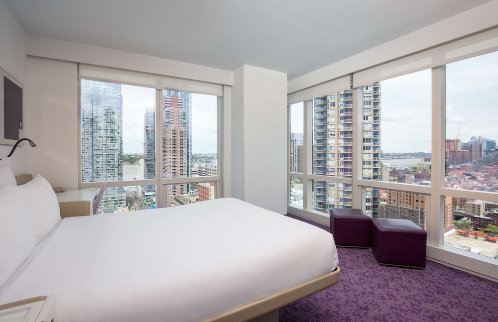 

Milano - Weehawken - YOTEL New York Times Square