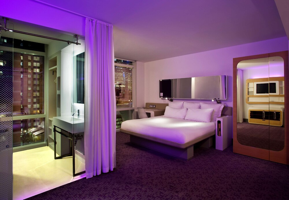 

Venezia - Long Island City - YOTEL New York Times Square