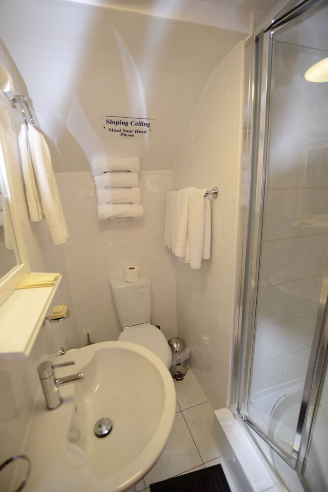 

Ancona - Londra - Britannia Inn Hotel