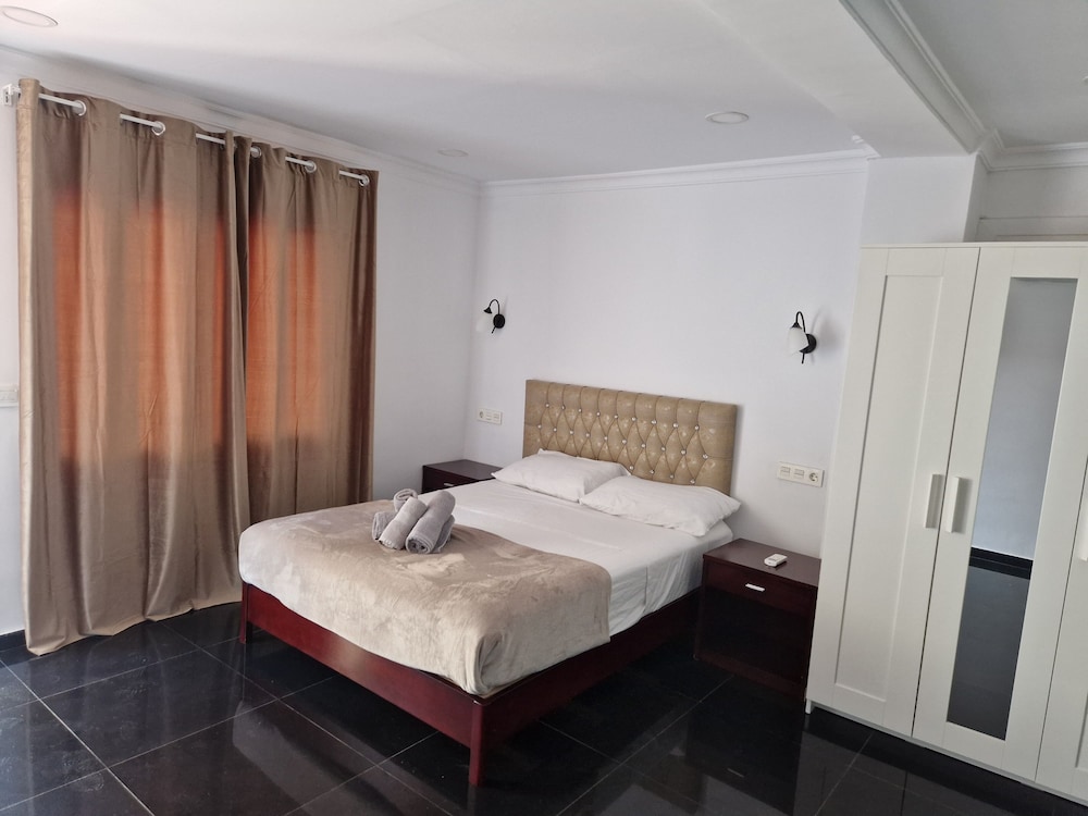 

Torino - La Cala de Mijas - Rancho Grande