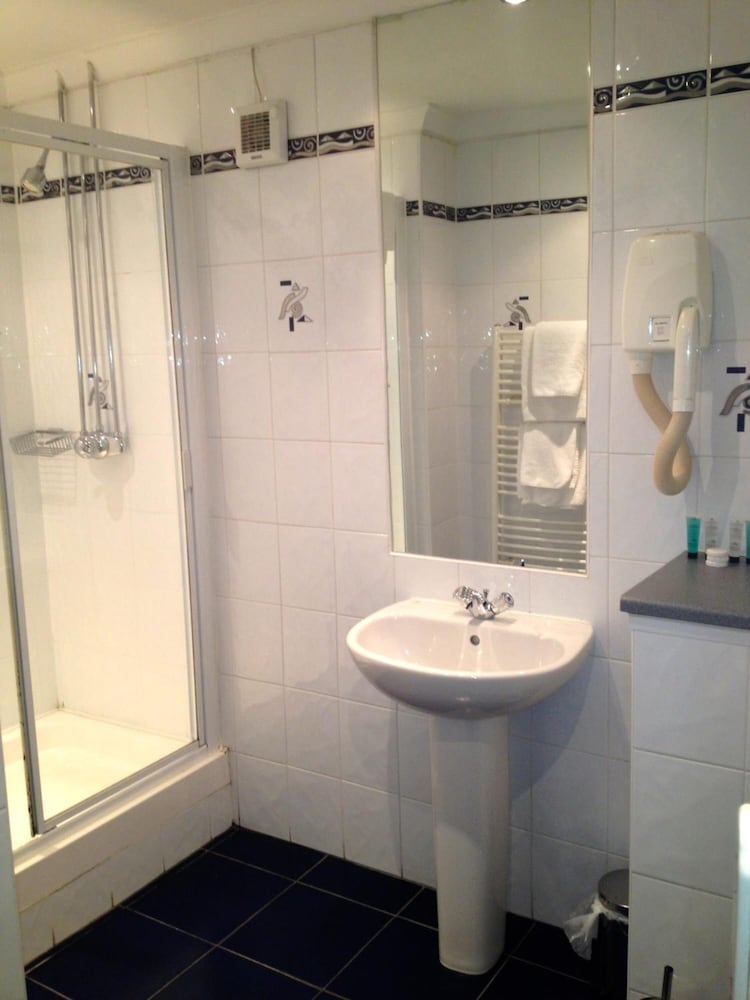 

Milano - Cumbernauld - Castlecary House Hotel