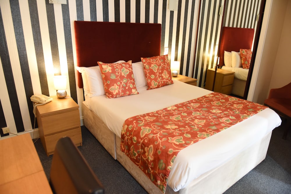 

Venezia - Glasgow - Castlecary House Hotel