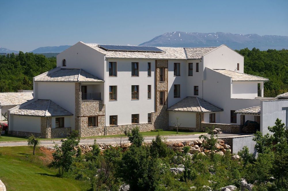 

Milano - Čitluk - Herceg Etno Selo Medjugorje