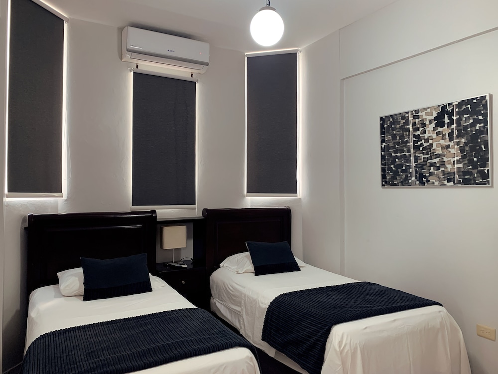 

Roma - San Francisco de Macorís - Hotel Libano