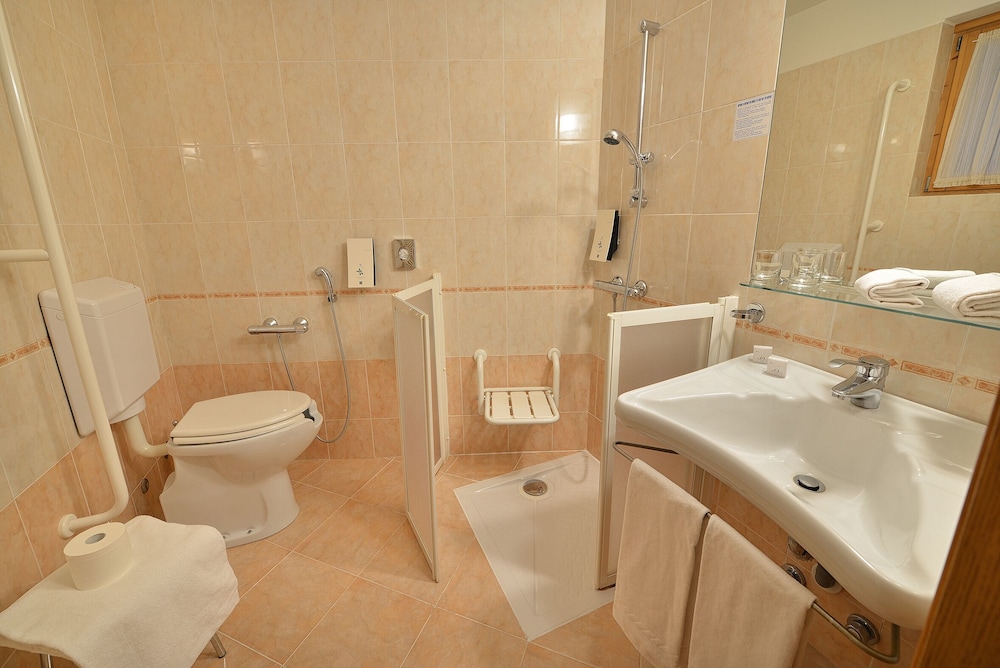 

Napoli - Livigno - Hotel Interalpen