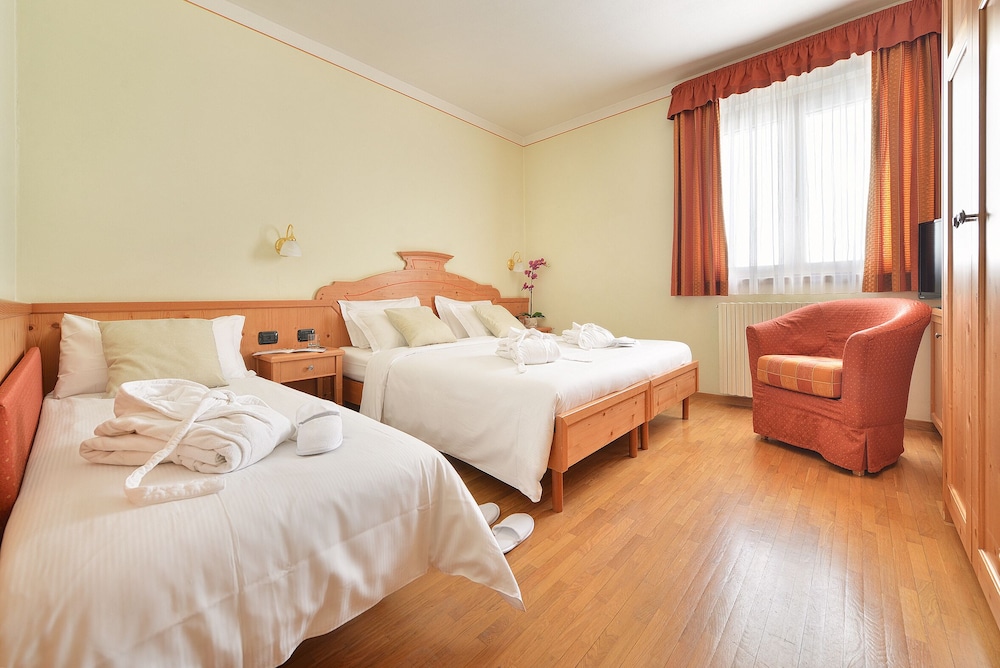 

Olbia - Livigno - Hotel Interalpen