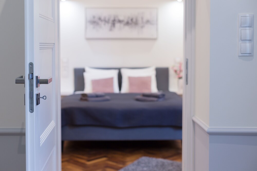 

Bari - Cracovia - Angel House Aparthotel