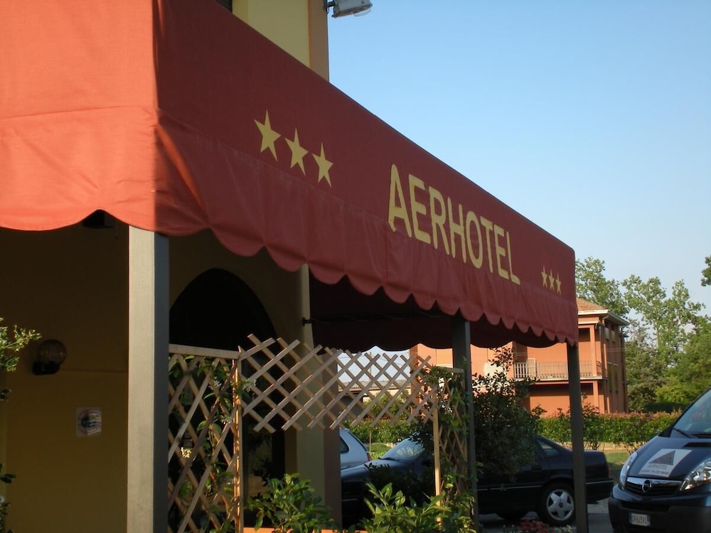 

Brindisi - Malpensa - Aer Hotel Malpensa