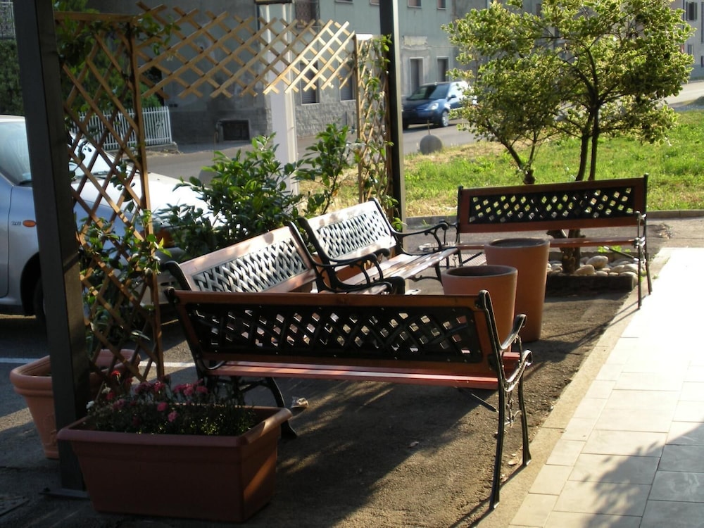 

Brindisi - Malpensa - Aer Hotel Malpensa