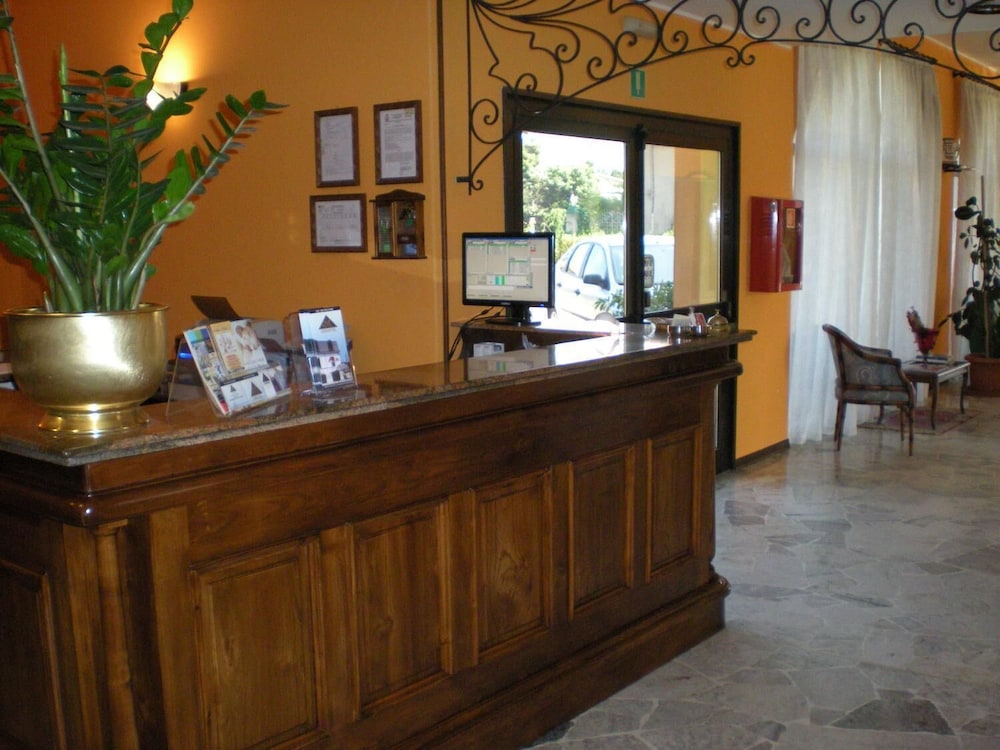 

Napoli - Malpensa - Aer Hotel Malpensa