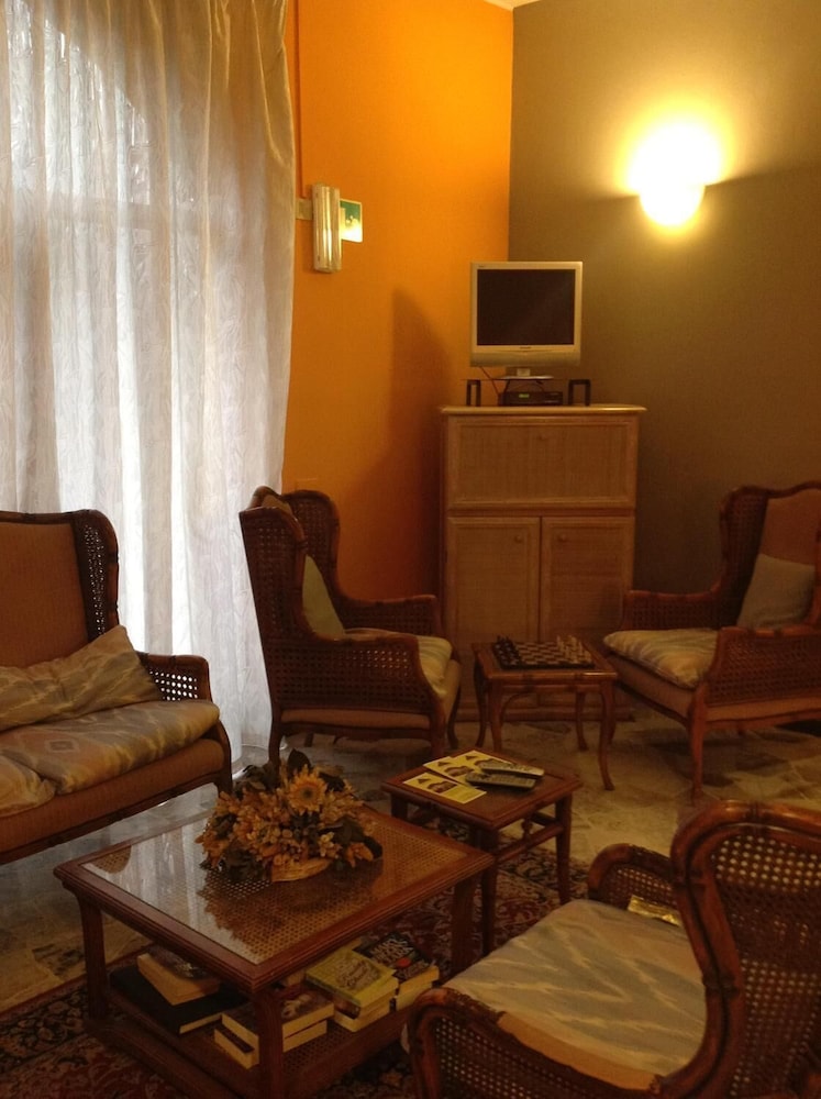 

Brindisi - Malpensa - Aer Hotel Malpensa