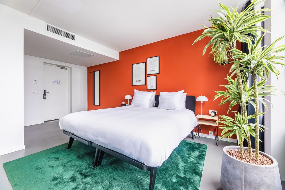 

Bologna - Hilversum - Gooiland Hotel