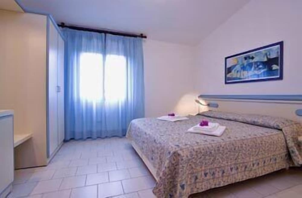 

Napoli - Valledoria - Club Hotel Residence Baiaverde