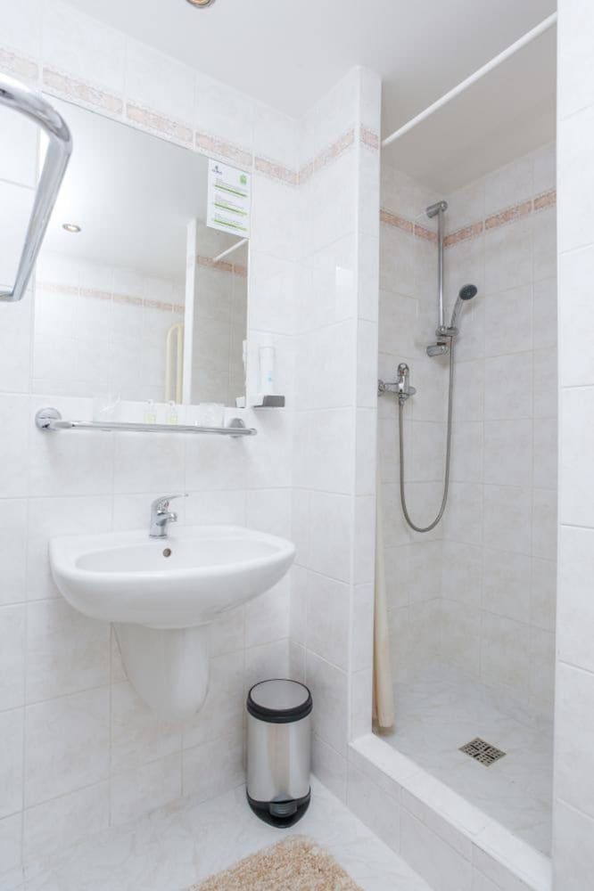 

Cagliari - Praga - Hotel Globus