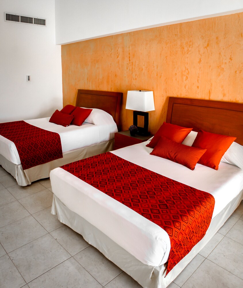 

Bari - Xcaret - Casa Melissa - Near Yucatek Divers