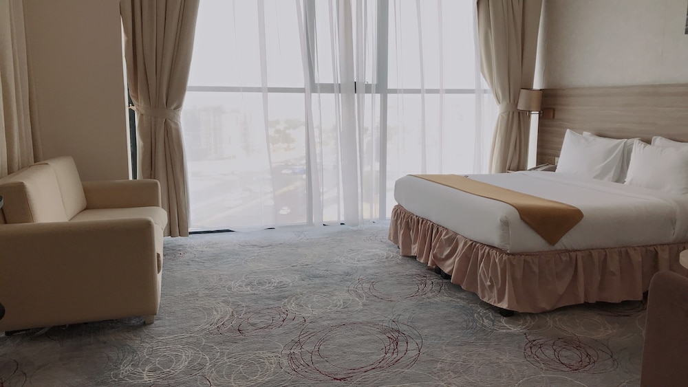 

Milano - Sarūq - Grand Tourist Hotel