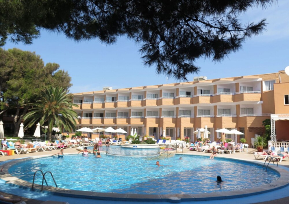 

Milano - Es Castell - Hotel Xaloc Playa