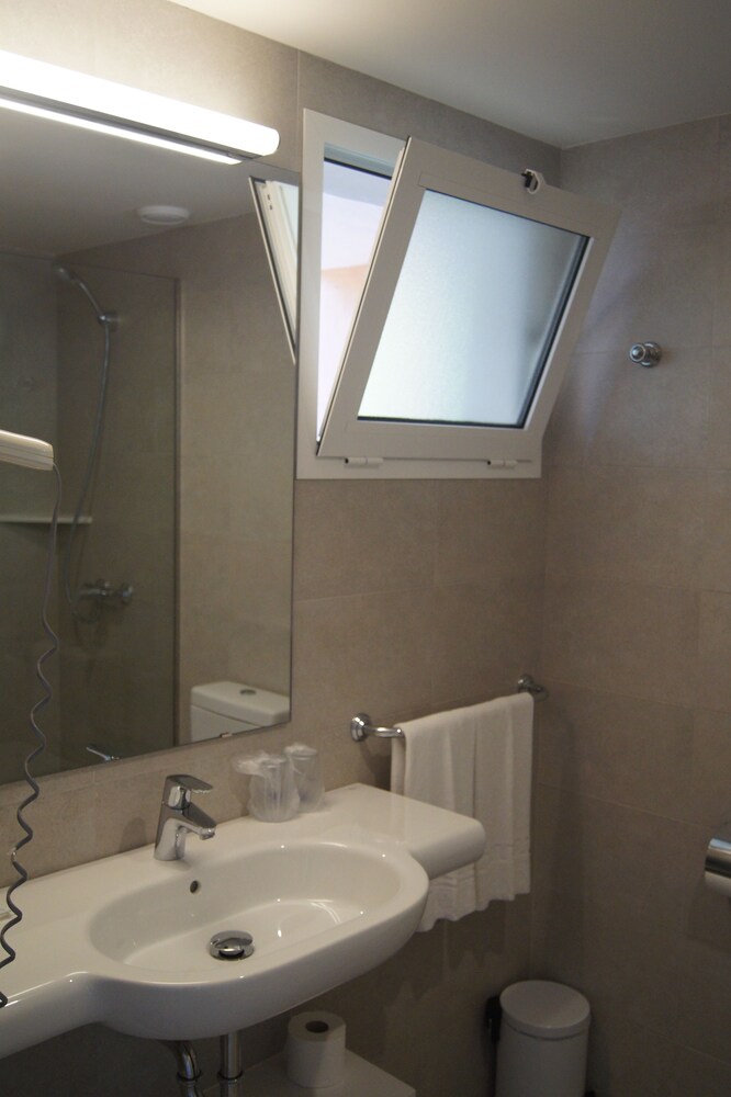 

Milano - Es Castell - Hotel Xaloc Playa