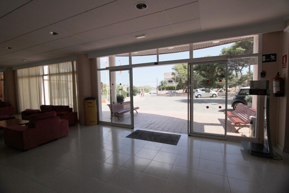 

Napoli - Sant Lluis - Hotel Xaloc Playa