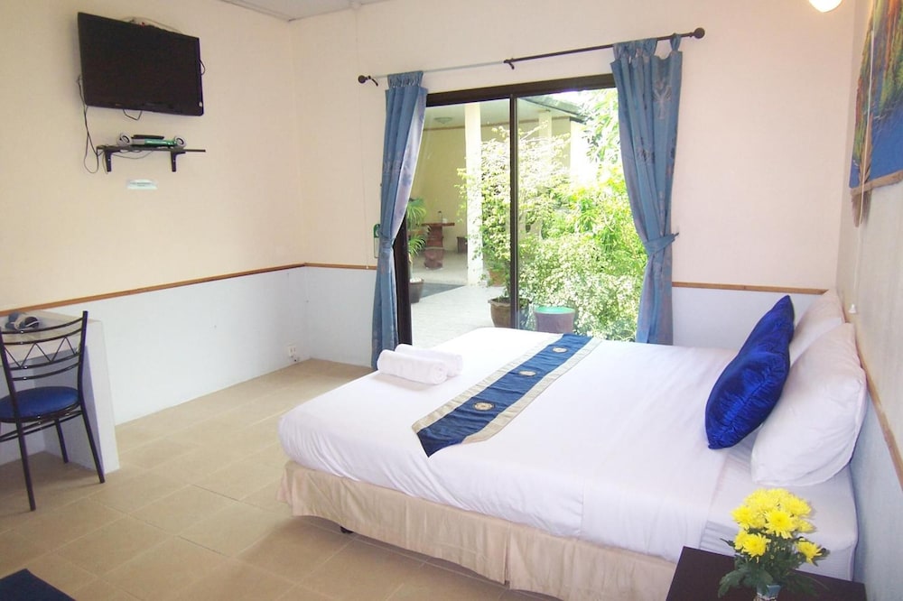

Milano - Thalang - Airport Overnight Hotel