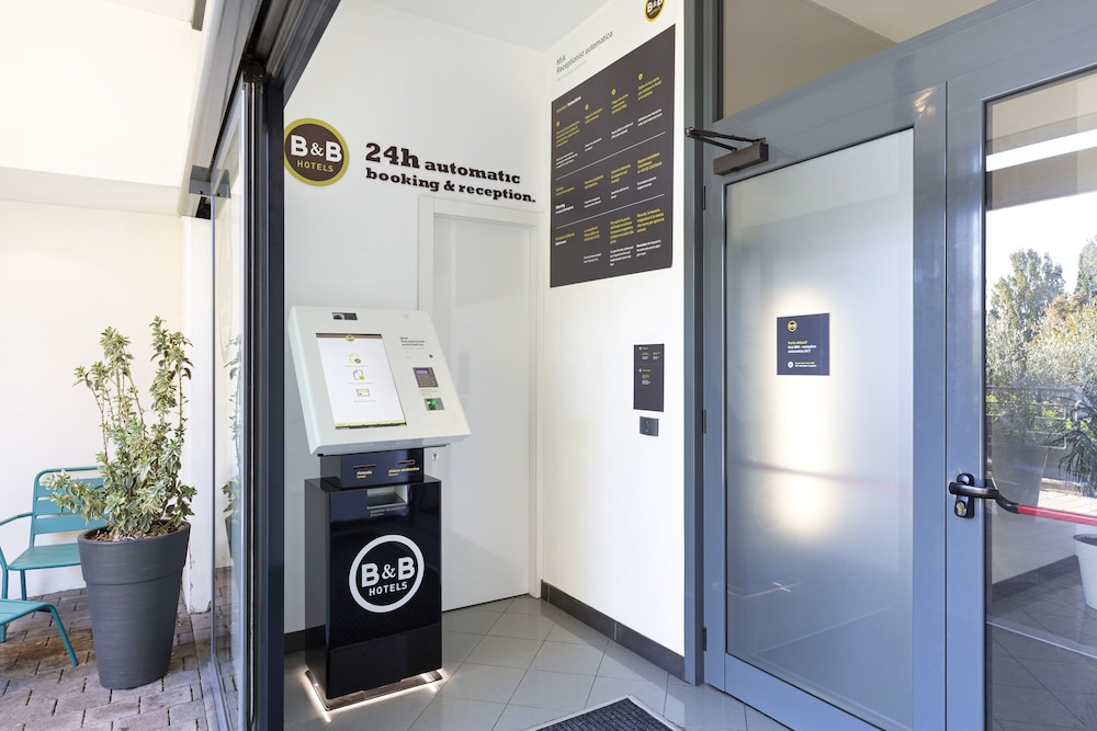 

Milano - Faenza - B&B Hotel Faenza