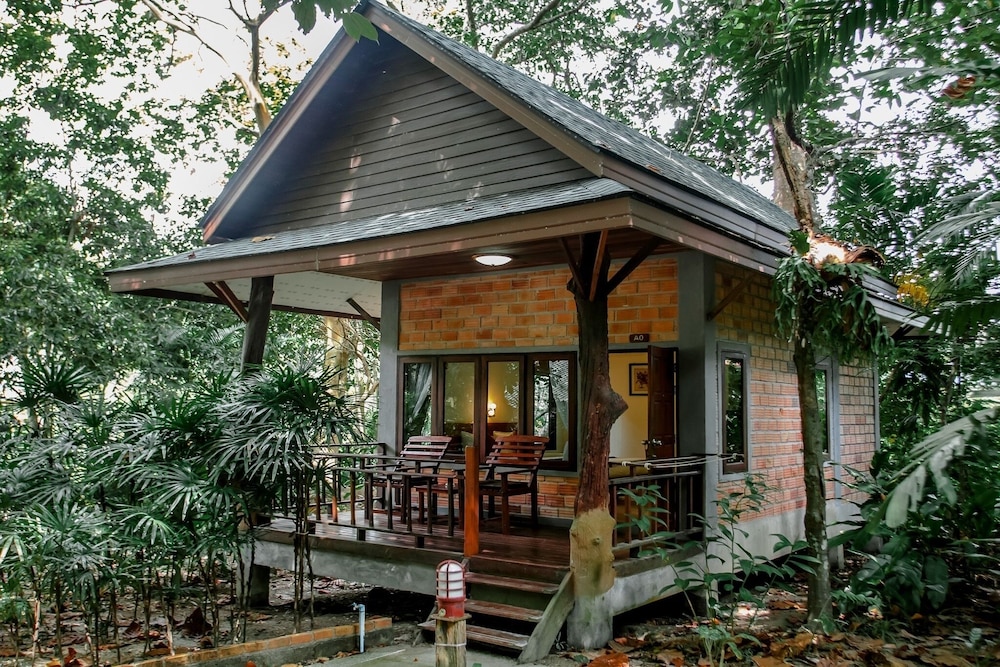 

Roma - Ao Nam Mao - The Vatika Resort and Spa