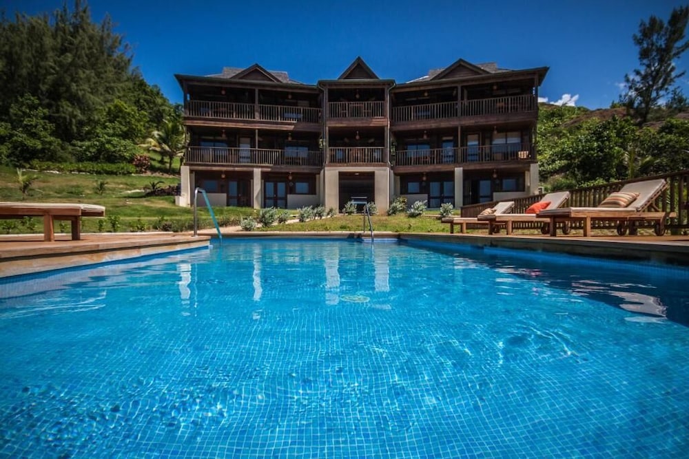 

Milano - Bathsheba - Santosha Barbados