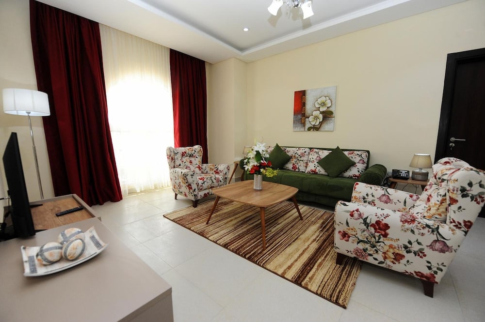 

Bari - Katar - Al Mansour Park Inn Hotel&Apartment