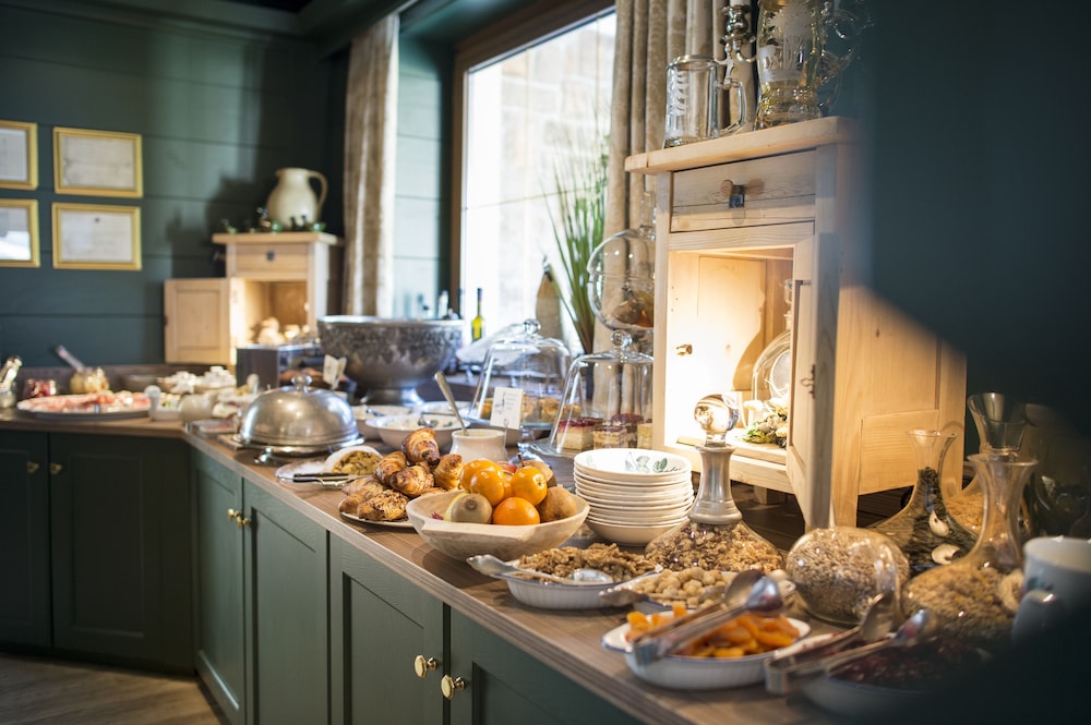 

Milano - Selva di Val Gardena - Chalet Hotel Hartmann – Adults Only