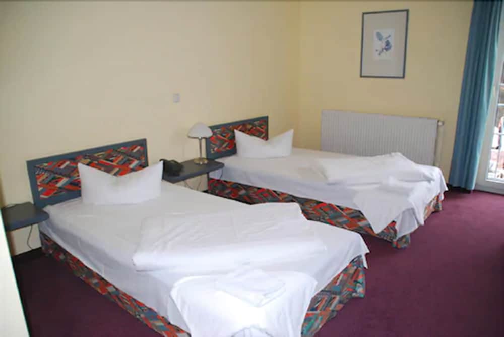 

Milano - Ahrensfelde - Hotel Lindenberger Hof