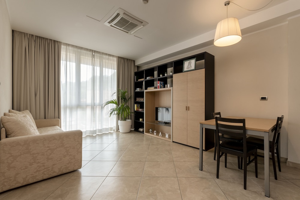 

Venezia - Siena - ApartHotel Anghel