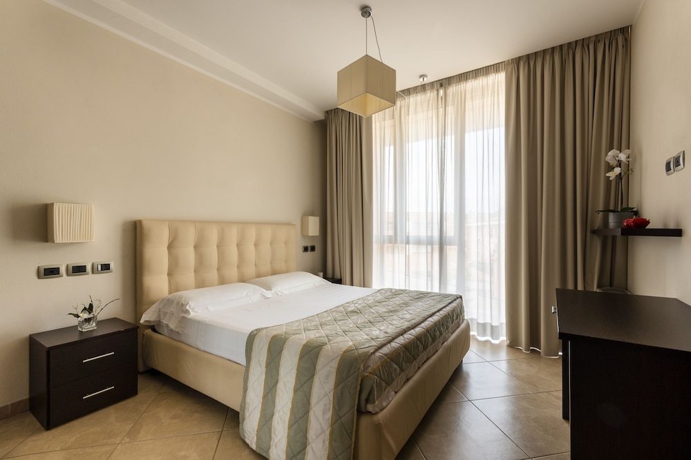 

Roma - Siena - ApartHotel Anghel