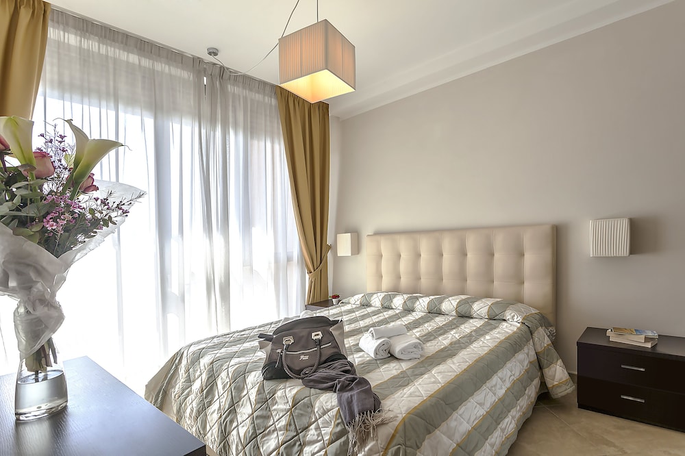 

Roma - Siena - ApartHotel Anghel