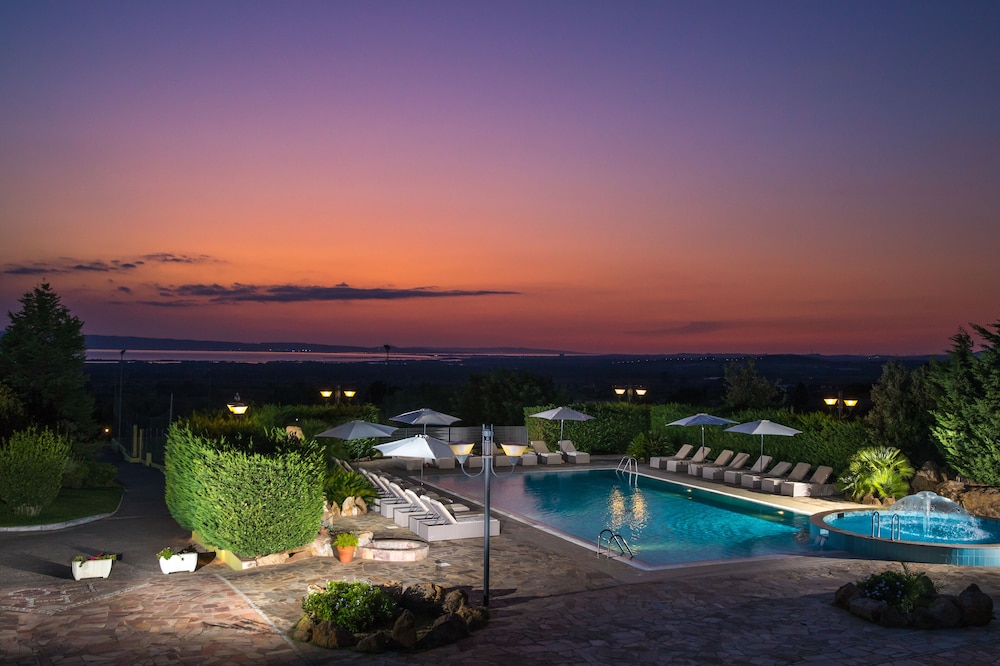 

Milano - Porto Pino - Lu' Hotel Porto Pino