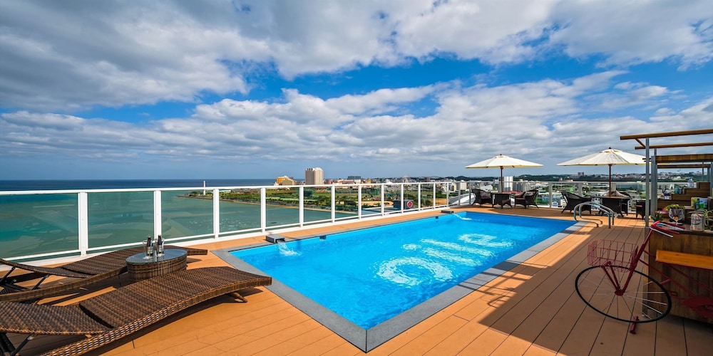 

Milano - Chatan - oile by DSH Resorts