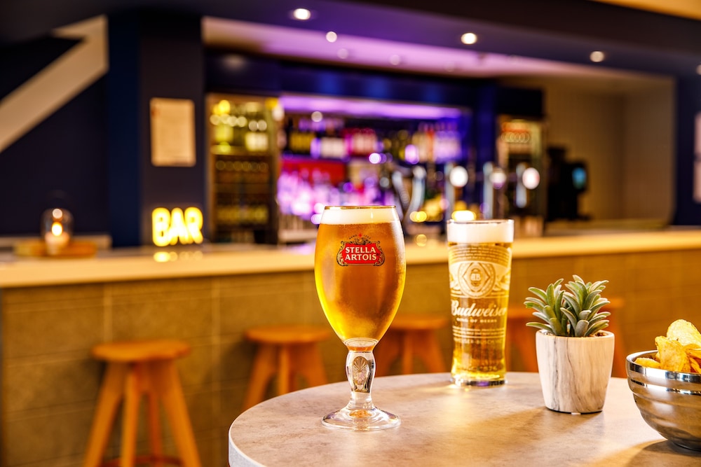

Ancona - Londra, Aeroporto di London Heathrow - ibis budget London Heathrow Central